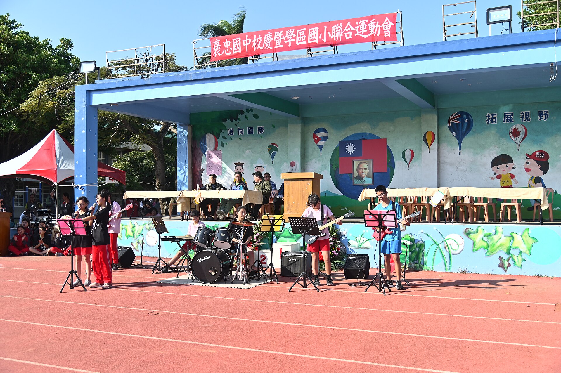 The 100m sprint finals